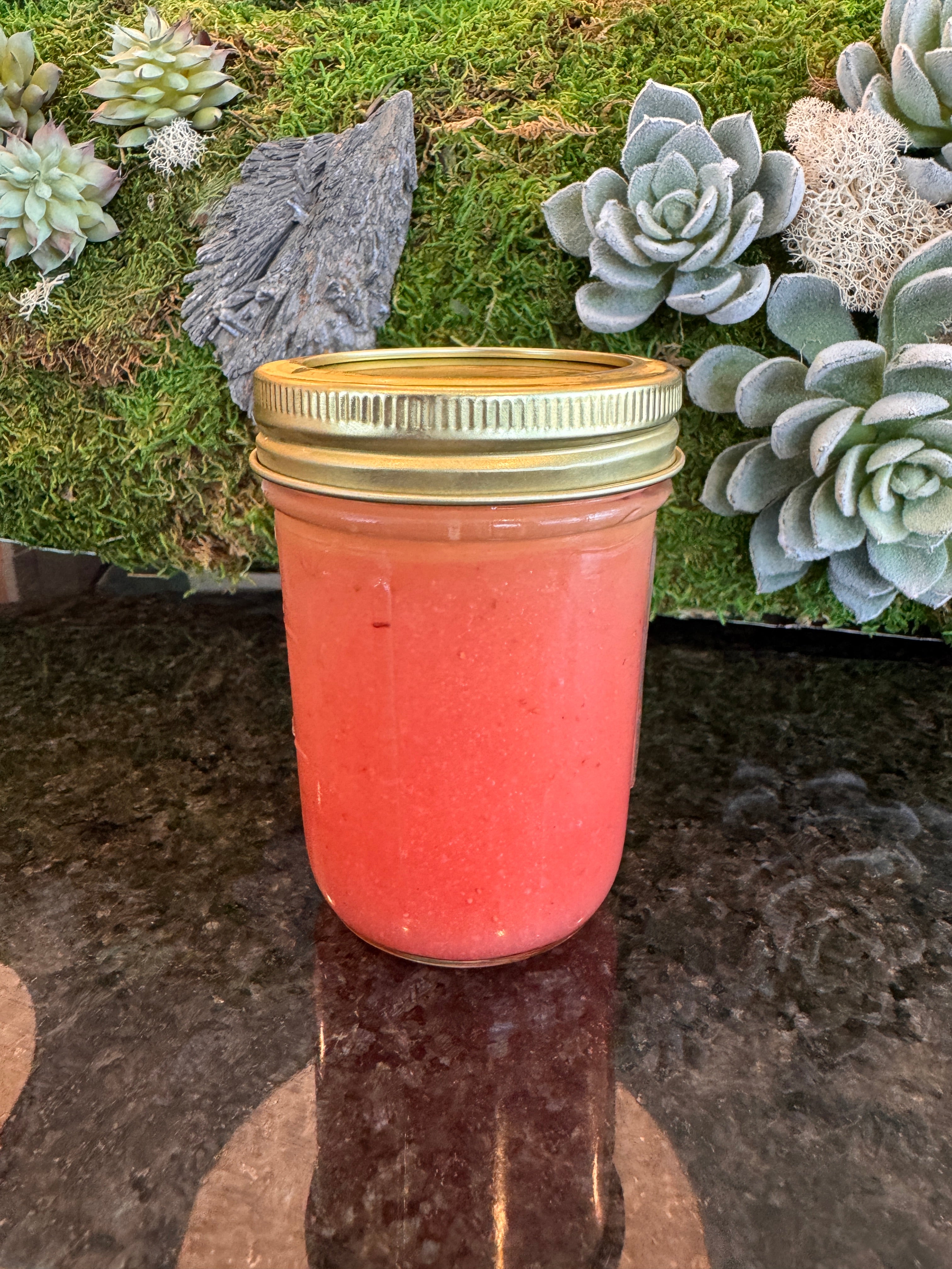 Strawberry Bliss Seamoss Gel 8oz